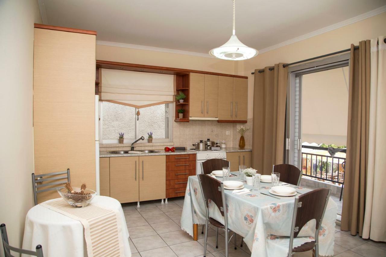 דירות נידרי Philippos House מראה חיצוני תמונה
